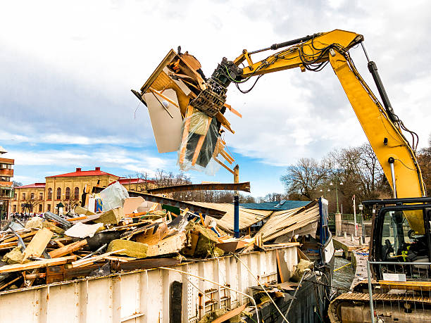 Commercial Cleanout Services in Melbourne, AR